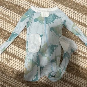 Burt’s bees footie